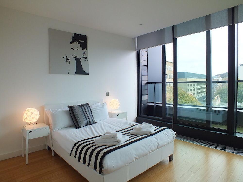 Scotia Grand Apartment Edinburgh